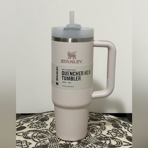 Stanley 30oz. The Quencher H2.O Flowstate Tumbler
